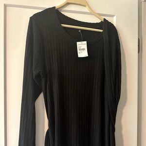 Black belted tunic sweater